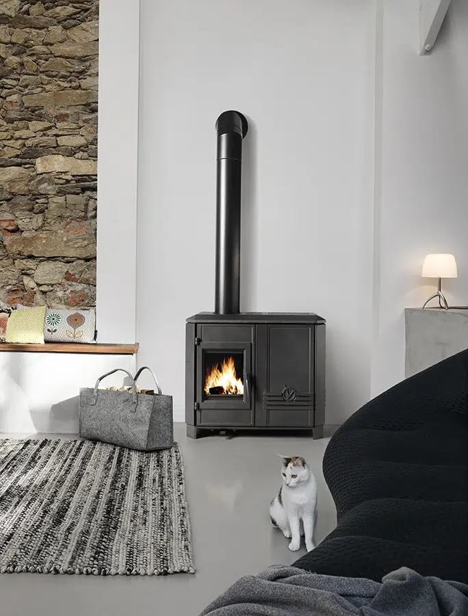 Poêle Hybride Fonte Carolo Mix | INVICTA - 6.5 KW – Image 2